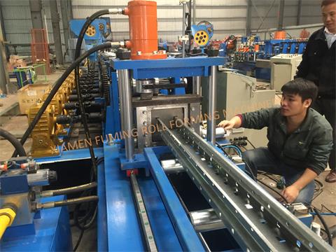 YX71－115 側(cè)梁板 