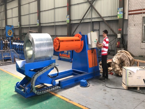 5T*1250液壓放料機帶小車